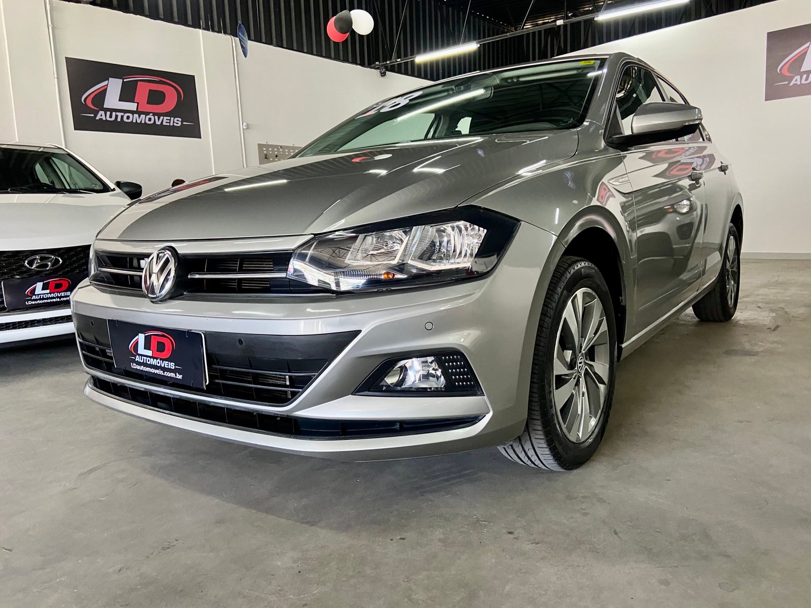 Volkswagen Polo Tsi 200 Comfortline Aut. 5p