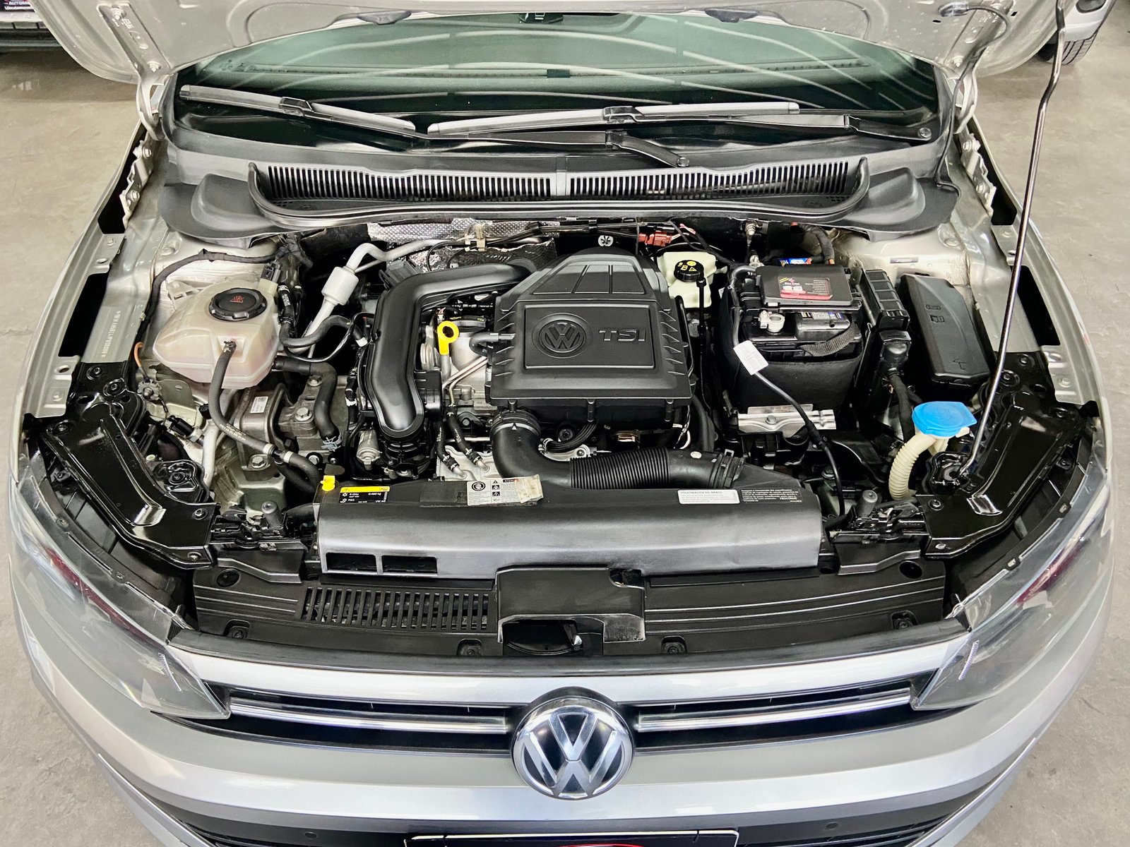Volkswagen Polo Tsi 200 Comfortline Aut. 5p